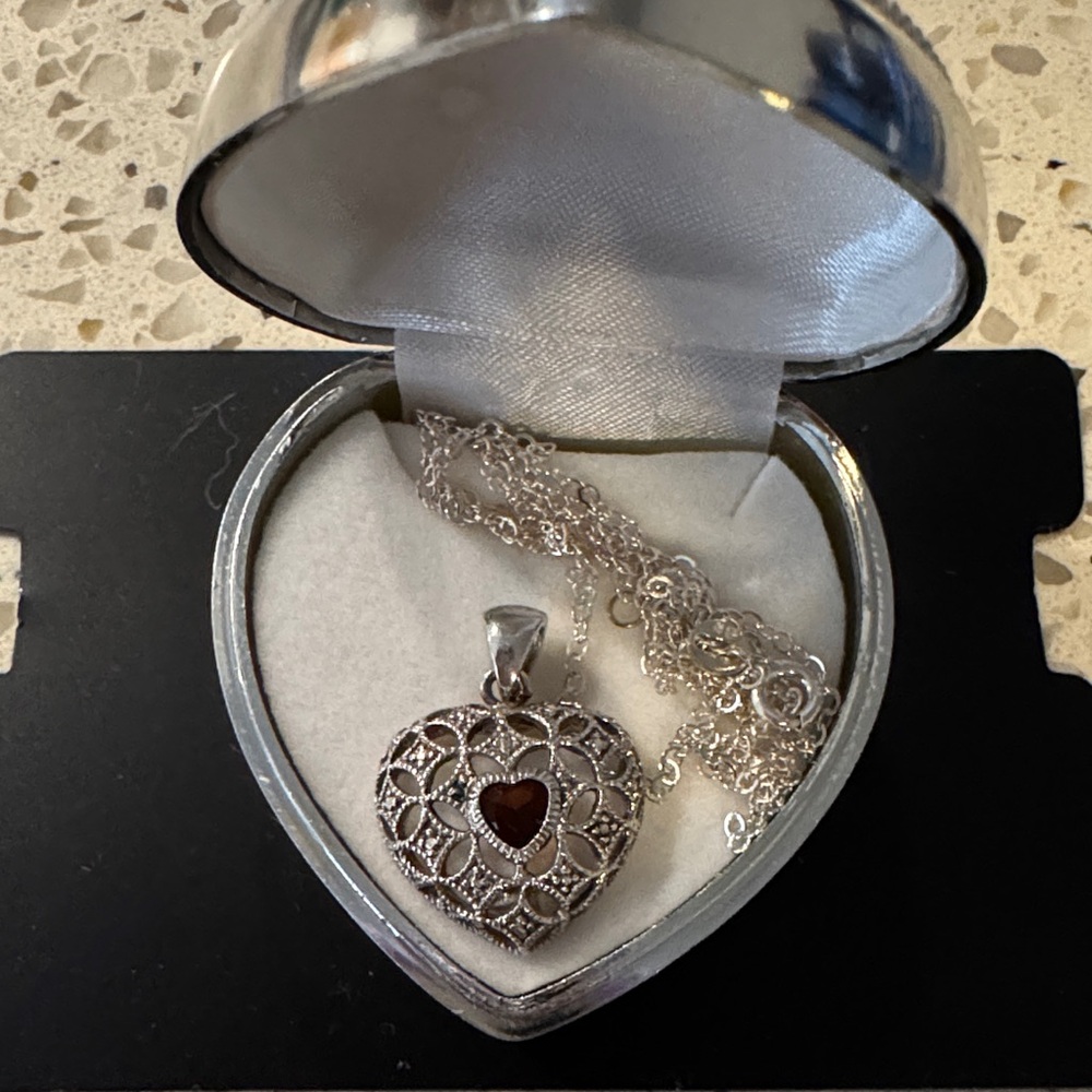 Authentic 925 Sterling Silver Filigree Heart Necklace & Case